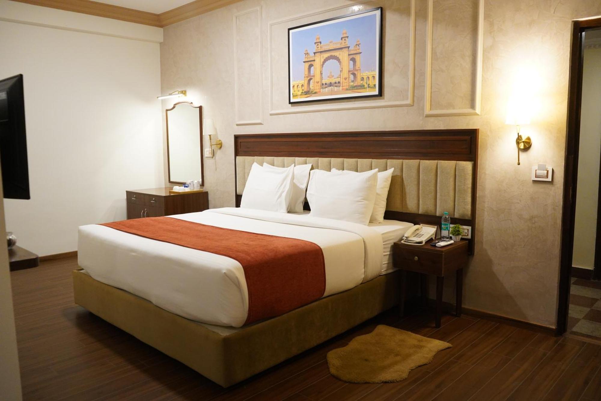 Nalapad'S Hotel Bangalore International Zewnętrze zdjęcie