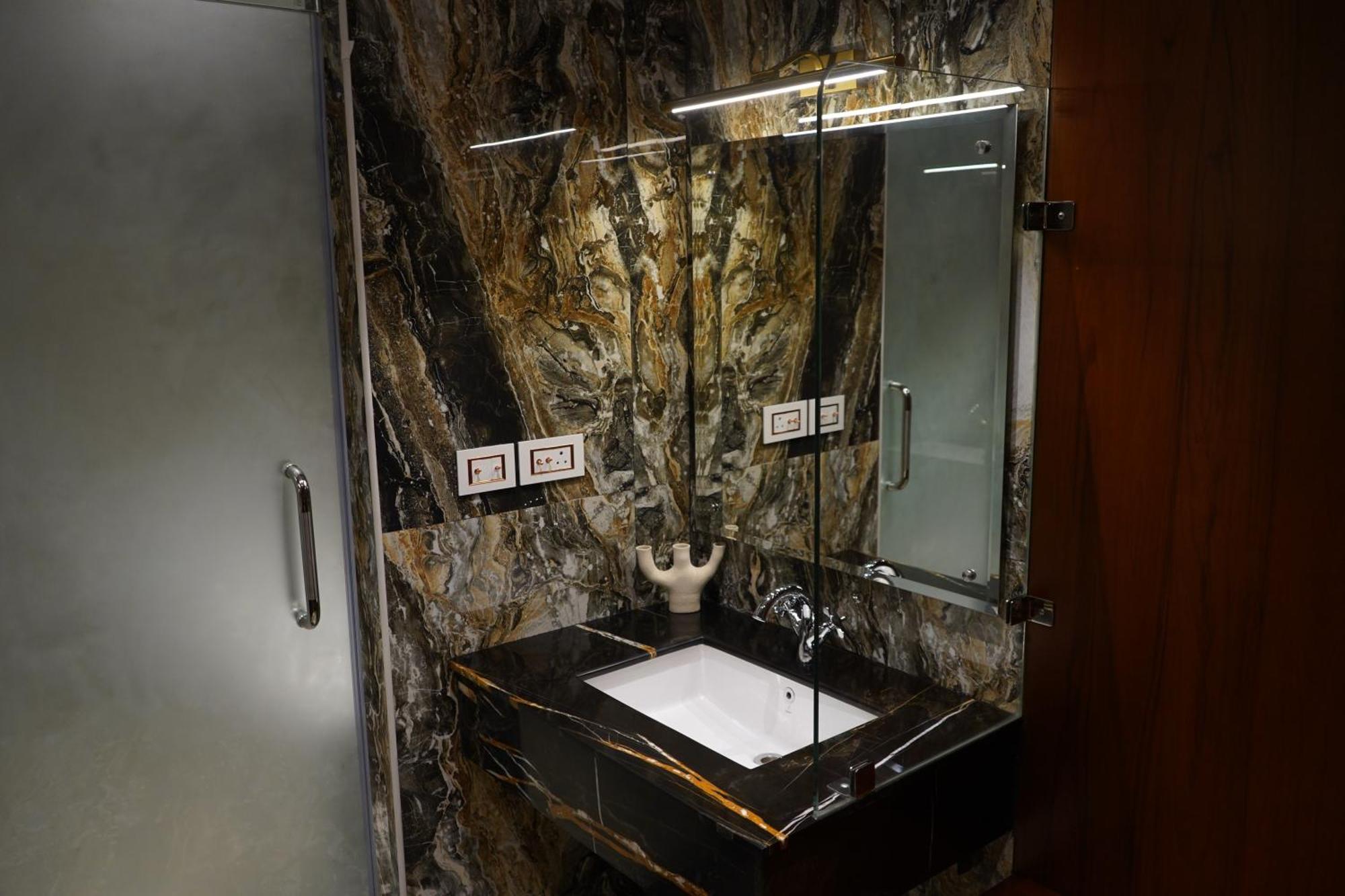 Nalapad'S Hotel Bangalore International Zewnętrze zdjęcie