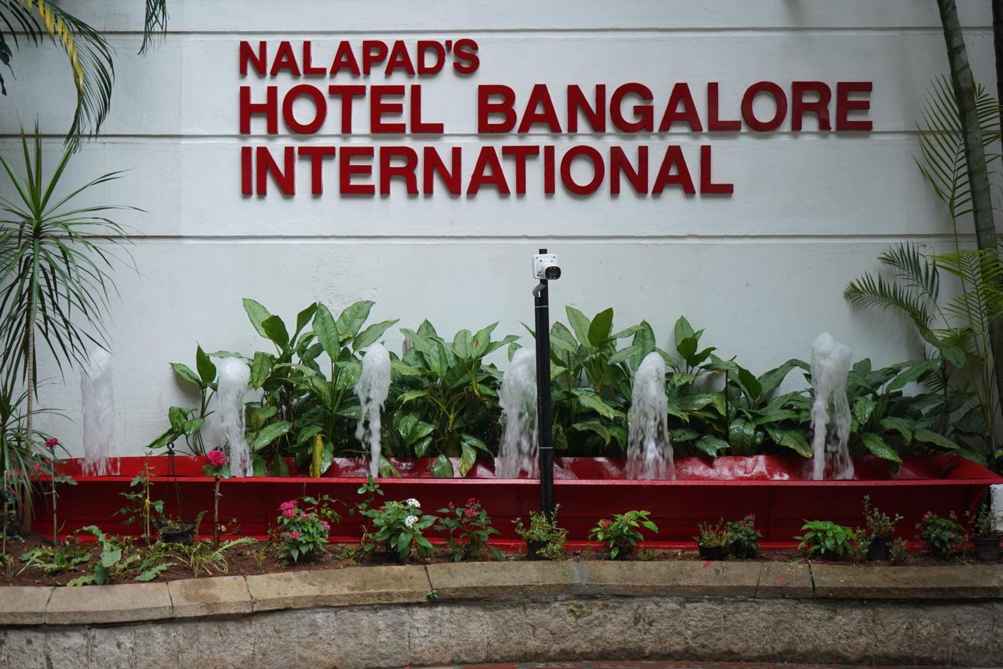Nalapad'S Hotel Bangalore International Zewnętrze zdjęcie